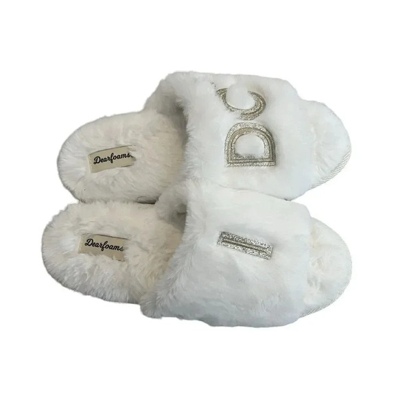 Dearfoams Wedding ‘I DO’ Slippers Women’s M‎ (7-8)  Slides Faux Fur Memory Foam - Picture 4 of 5